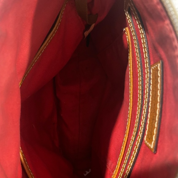 Dooney & Bourke 1975 - Picture 4 of 4